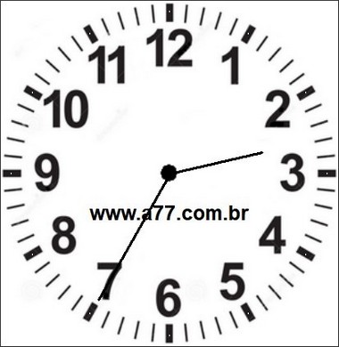 Relógio Marcando 02h35min