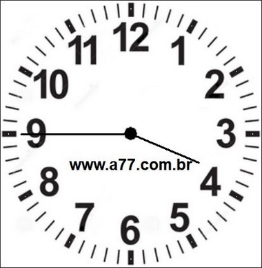 Relógio Marcando 03h45min