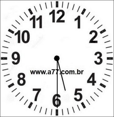 Relógio Marcando 17h30min