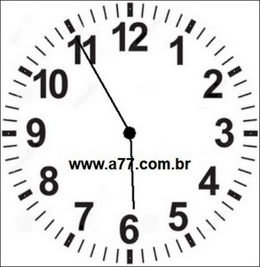 Relógio Marcando 17h55min