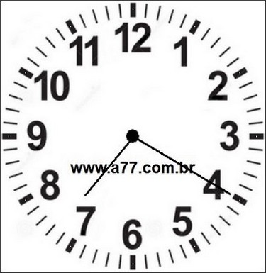 Relógio Marcando 19h20min
