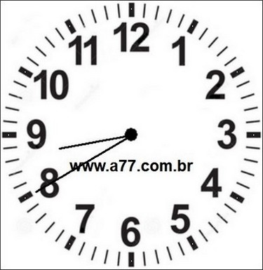 Relógio Marcando 20h40min