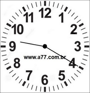 Relógio Marcando 21h20min