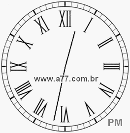 Relógio com Número Romano Marcando 12h32min