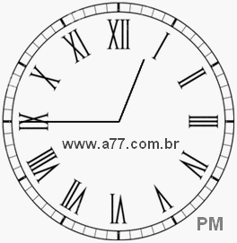 Relógio com Número Romano Marcando 12h45min