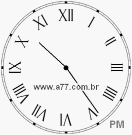 Relógio com Número Romano Marcando 22h24min