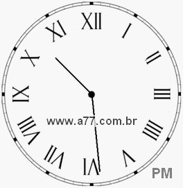 Relógio com Número Romano Marcando 22h29min