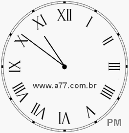 Relógio com Número Romano Marcando 22h51min
