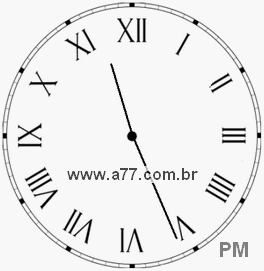 Relógio com Número Romano Marcando 23h26min