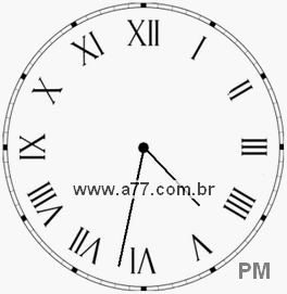 Relógio com Número Romano Marcando 16h32min
