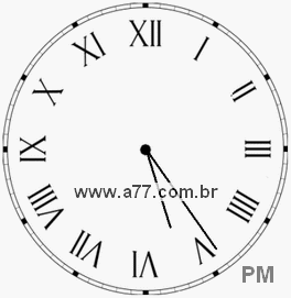Relógio com Número Romano Marcando 17h24min