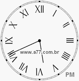 Relógio com Número Romano Marcando 17h41min