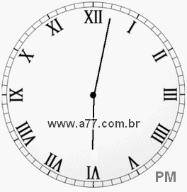 Relógio com Número Romano Marcando 18h2min
