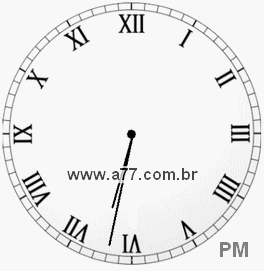 Relógio com Número Romano Marcando 18h32min