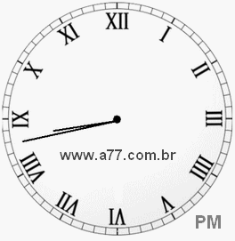 Relógio com Número Romano Marcando 20h43min