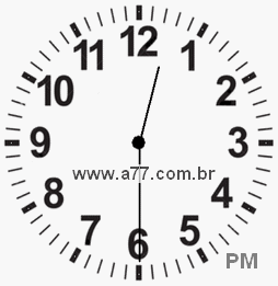 Relógio com Número Arábico Marcando 12h30min