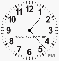 Relógio com Número Arábico Marcando 13h23min