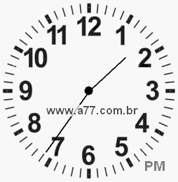 Relógio com Número Arábico Marcando 13h36min