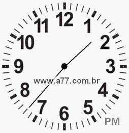 Relógio com Número Arábico Marcando 13h37min