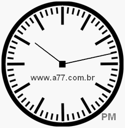 Relógio com Número Arábico Marcando 22h13min