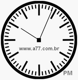 Relógio com Número Arábico Marcando 22h4min