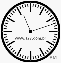 Relógio com Número Arábico Marcando 23h12min