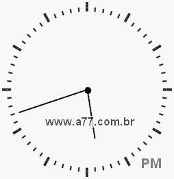 Relógio com Número Arábico Marcando 17h42min