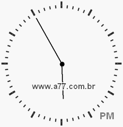 Relógio com Número Arábico Marcando 17h55min