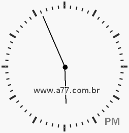 Relógio com Número Arábico Marcando 17h56min