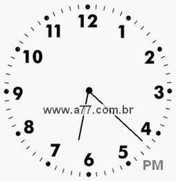 Relógio com Número Arábico Marcando 18h22min