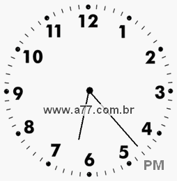 Relógio com Número Arábico Marcando 18h23min