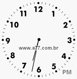Relógio com Número Arábico Marcando 18h32min