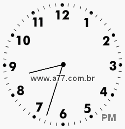 Relógio com Número Arábico Marcando 20h33min