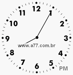 Relógio com Número Arábico Marcando 20h5min